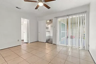 2202 W Greens Road, Houston, TX 77067 - Photo 16