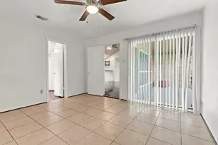 2202 W Greens Rd, Houston, TX 77067 - Photo 16