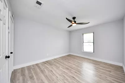 503 Schilling Street, Baytown, TX 77520 - Photo 40