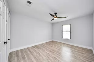 503 Schilling St, Baytown, TX 77520 - Photo 40