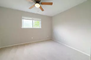 8206 Windell Ln, Houston, TX 77040 - Photo 16