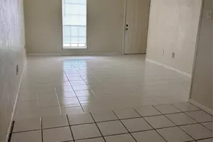 2210 Buchanan Dr, Baytown, TX 77520 - Photo 6