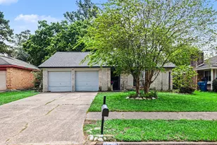 4814 Adonis Dr, Spring, TX 77373 - Photo 2