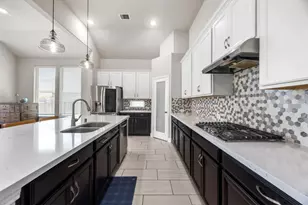 19411 Gray Mare Dr, Tomball, TX 77377 - Photo 8