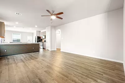 2906 Lawrence Park Court, Conroe, TX 77304 - Photo 4