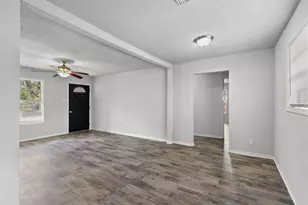 815 Rugeley St, Bay City, TX 77414 - Photo 16