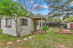 3702 Travis Dr, Beaumont, TX 77703 - Photo 24