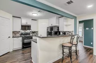 3702 Travis Dr, Beaumont, TX 77703 - Photo 1