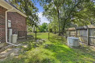 22511 Trailwood Ln, Tomball, TX 77375 - Photo 36
