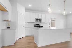 626 Escondido Dr, Dayton, TX 77535 - Photo 16