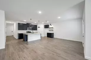 516 Monarch Trl, Huntsville, TX 77340 - Photo 8