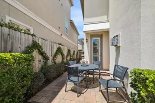 1303 Bobbitt Manor Ln, Houston, TX 77055 - Photo 6