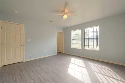 4813 Pederson Street, Houston, TX 77033 - Photo 12