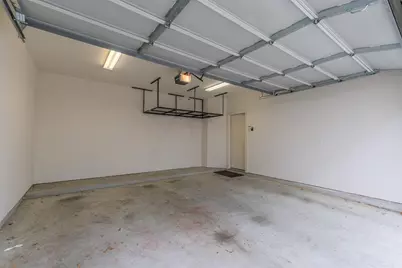 4817 Martin Oaks Lane, Houston, TX 77018 - Photo 32