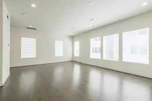 4817 Martin Oaks Ln, Houston, TX 77018 - Photo 8