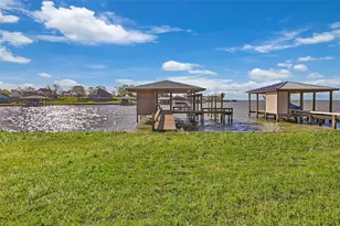 674 Dove Island, Livingston, TX 77351 - Photo 1