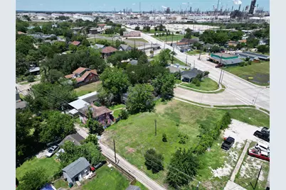 3119 Wisconsin Street, Baytown, TX 77520 - Photo 16
