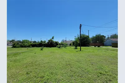 3119 Wisconsin Street, Baytown, TX 77520 - Photo 10