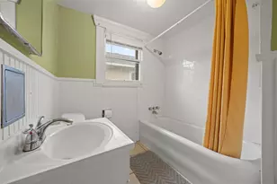 301 Estelle St, Houston, TX 77003 - Photo 14