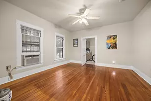 301 Estelle St, Houston, TX 77003 - Photo 8