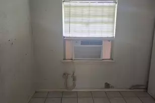 3410 Barberry, Houston, TX 77051 - Photo 6