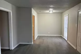 5322 Pershing St, Houston, TX 77033 - Photo 6