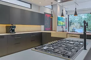 5419 John Dreaper Dr, Houston, TX 77056 - Photo 10