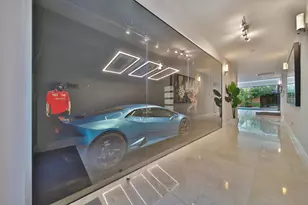 5419 John Dreaper Dr, Houston, TX 77056 - Photo 2