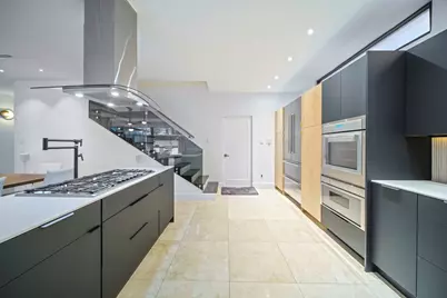 5419 John Dreaper Drive, Houston, TX 77056 - Photo 12