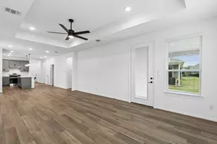 14330 Bluebonnet Bnd Ct, Willis, TX 77318 - Photo 6
