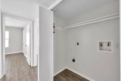 900 Holly Drive #4, Conroe, TX 77301 - Photo 6
