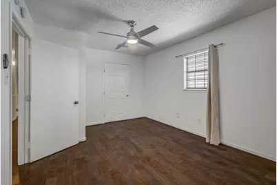 2128 59th Street, Galveston, TX 77551 - Photo 28