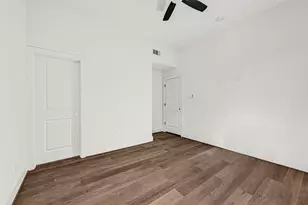 422 Clinton Park St St, Houston, TX 77029 - Photo 8