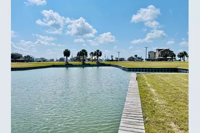 24 Long Key, Hitchcock, TX 77563 - Photo 8