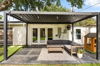 13926 Barryknoll Lane, Houston, TX 77079 - Photo 8