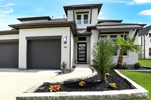 19006 Dappled Mare Cir, Tomball, TX 77377 - Photo 2