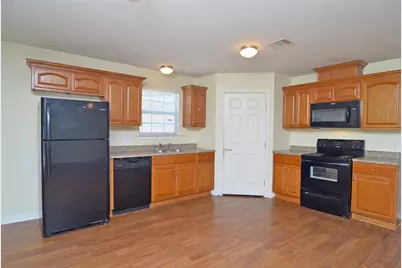 6225 Dickson Avenue, Texas City, TX 77591 - Photo 6