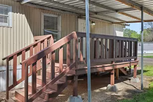 2222 N Austin Ave, Pearland, TX 77581 - Photo 4