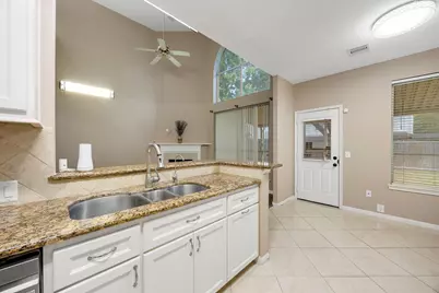 3102 Silver Cedar Trail, Katy, TX 77449 - Photo 8
