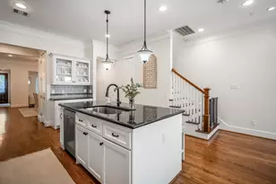 218 E 27th St, Houston, TX 77008 - Photo 20