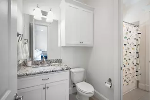 218 E 27th St, Houston, TX 77008 - Photo 36