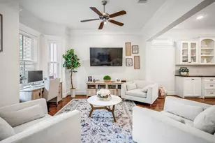 218 E 27th St, Houston, TX 77008 - Photo 18