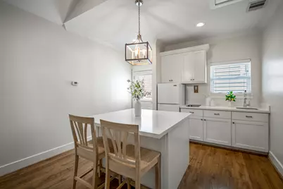 218 E 27th Street #A, Houston, TX 77008 - Photo 10