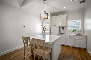 218 E 27th St, Houston, TX 77008 - Photo 10