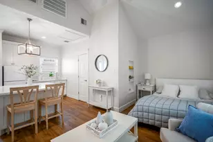 218 E 27th St, Houston, TX 77008 - Photo 8