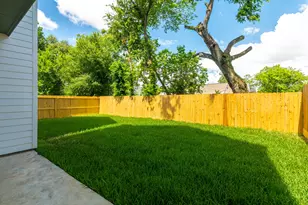 6824 Sidney St, Houston, TX 77021 - Photo 42