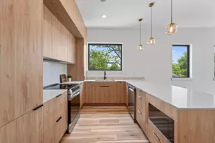 6824 Sidney St, Houston, TX 77021 - Photo 16