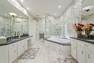 5 Camden Ct, Sugar Land, TX 77479 - Photo 18