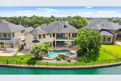 5 Camden Ct, Sugar Land, TX 77479 - Photo 4