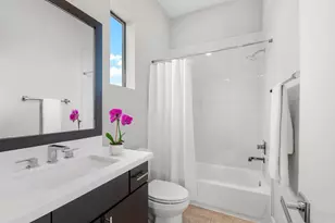 5638 Petty St, Houston, TX 77007 - Photo 24